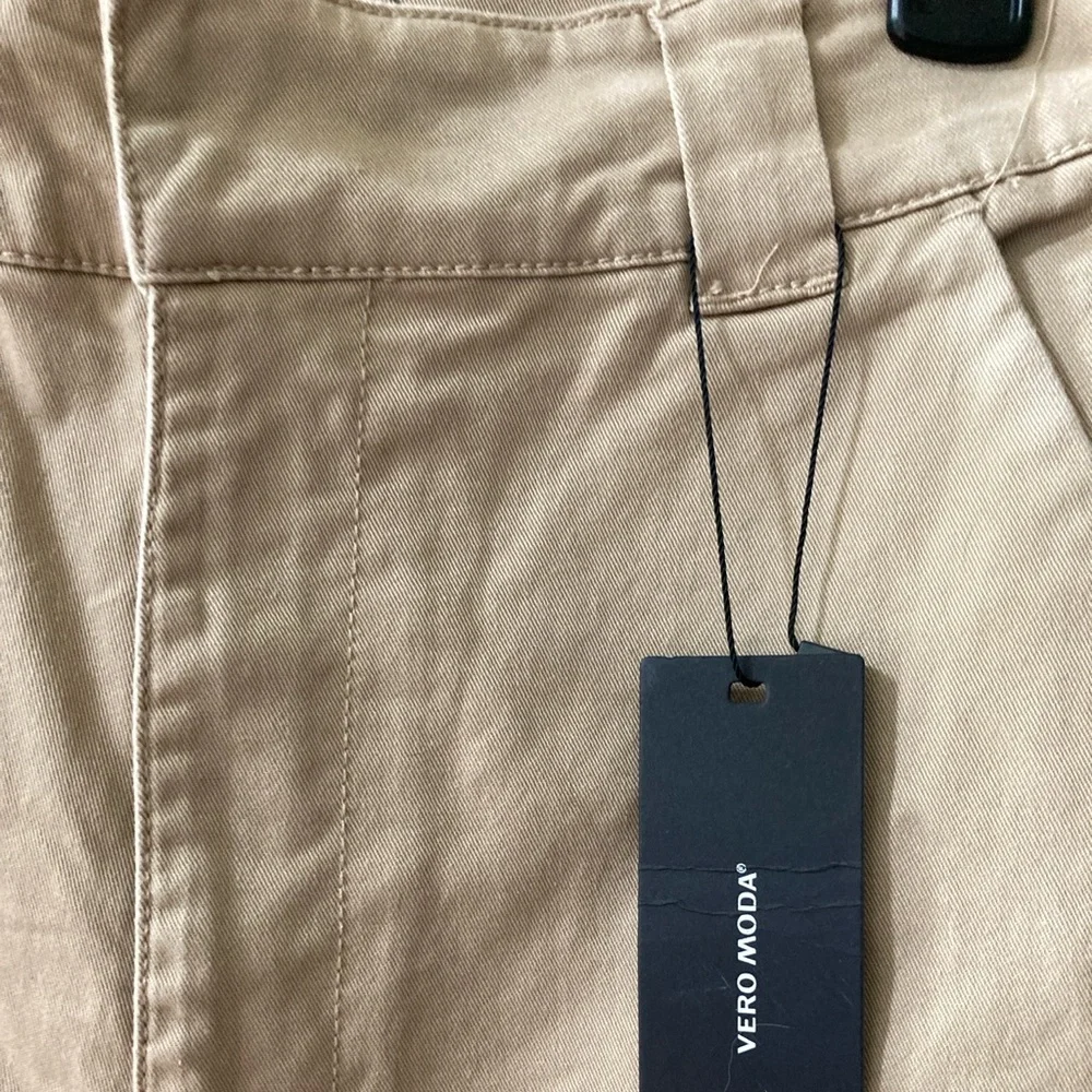 NWT High Rise Wide Leg Pants size M - Picture 3 of 4